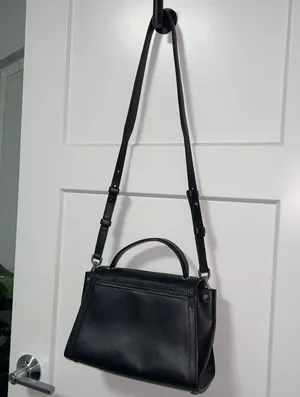 Michael Kors Satchel thumbnail 4