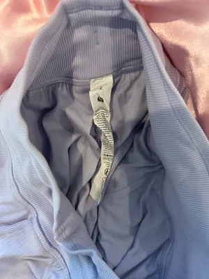 Lululemon Joggers thumbnail 4