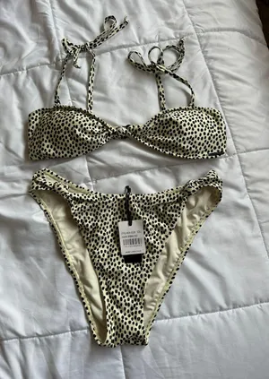 Kendall&kylie Bikini Set thumbnail 2