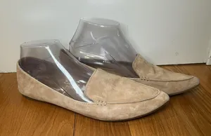 Steve Madden Shoes Womens Size 9 Beige Suede Feather Pointed Toe Loafers thumbnail 1