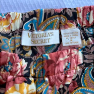 Victoria's Secret Multicolor Paisley Pants thumbnail 4