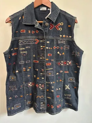 Chicos Women's Denim Jean Vest Aztec Style Size 2‎ - US Size M thumbnail 1