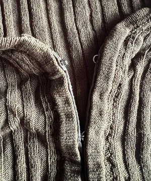 Urban Outfitters Olive Green Cardigan Cropped Sweater thumbnail 3