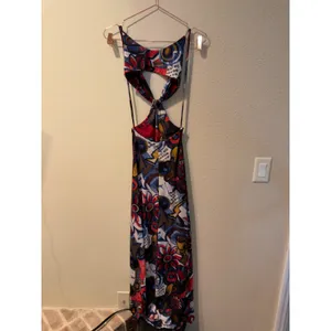 Pia Colors Midi Dress S Multicolor Abstract Floral Twist Front Cutout Open Back thumbnail 3