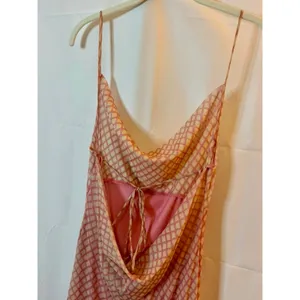 Zara Tulle Cawl Neck Long Open Back Dress in Bubblegum Pink Women's sz. M thumbnail 6