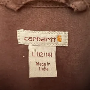 Carhartt women’s size L (12-14) muted plum relaxed fit button down shirt thumbnail 5