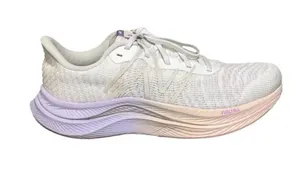 New Balance Fuelcell Propel V4 Women's Off White Running Shoes Size 9.5B thumbnail 1