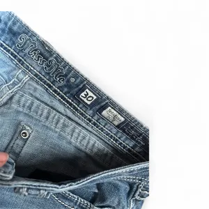 Miss Me Blue Boot Cut Jeans with Embroidery sz 30 Y2K thumbnail 6