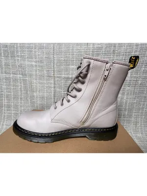 Dr. Martens 8-Eyelet Vintage Taupe 1460 Leather Boots Size Us 7 thumbnail 3