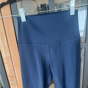 Lululemon Align leggings Pant 28" True Navy high waisted rise thumbnail 3