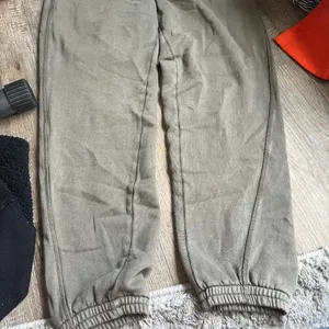Aerie medium lounge pants‎ thumbnail 4