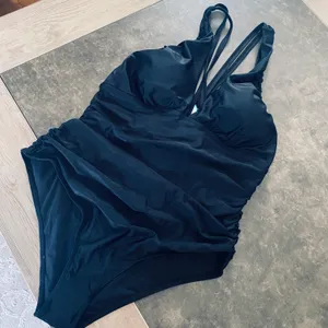 You Di An Women's Swimsuits One Piece Tummy Control Front Cross Backless Swimsuit thumbnail 6