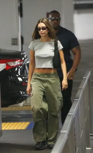 Brandy Melville Green Cargo Kim Pants thumbnail 7