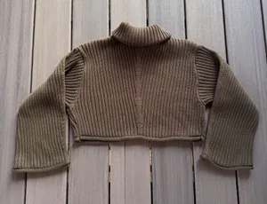 Zara Women’s Ribbed Knit Cropped Cowl Turtleneck 100% Acrylic Sweater Size Small thumbnail 1