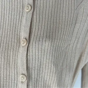 DKLA Beige Stretch Knit Ribbed Long Sleeve V-Neck‎ Button Front Cardigan Size M thumbnail 13