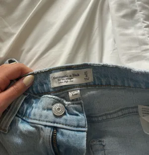 Abercrombie Jeans thumbnail 4