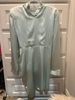 Hemline dress thumbnail 4