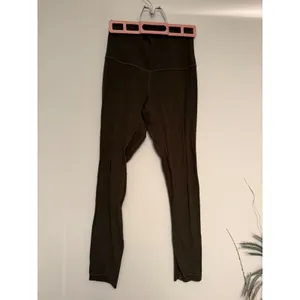 Lululemon Align High-Rise Leggings 25" Dark‎ Olive Green Size 4 Nulu Yoga Pants thumbnail 4