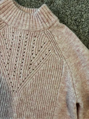 LC Lauren Conrad Pink Oversized Sweater thumbnail 6