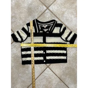 Cream & Black Crochet Knit Polo Crop Top – Size Medium thumbnail 6