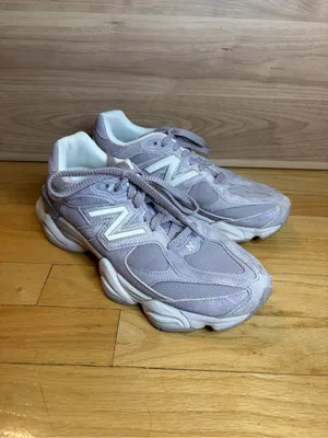 New Balance 9060 Sneakers in Lilac - Size 9 thumbnail 2