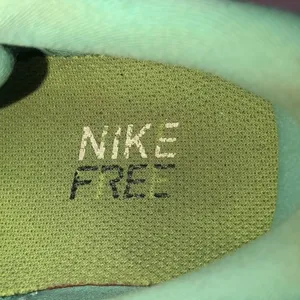 Nike free sneakers thumbnail 5
