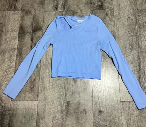 Light Blue Ribbed Long Sleeve Crop Top thumbnail 1