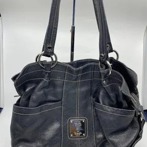 Tignanello Black Leather Shoulder Bag thumbnail 2