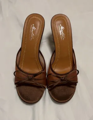 Brown Kitten Heels thumbnail 1