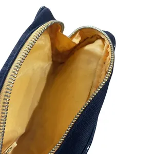 Fan Di Fendi Perfumes Cosmetic Pouch Full Zip Makeup Bag Cosmetics Gifts thumbnail 4
