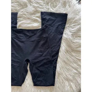 Irongrind Reborn Flared Leggings Jet Black Size Small thumbnail 8