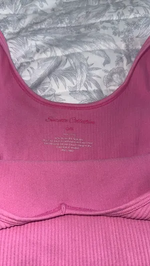 Pink crop top thumbnail 3