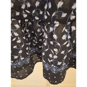 Ann Taylor Loft Size M Navy Blue Floral Peplum Hem Blouse thumbnail 4