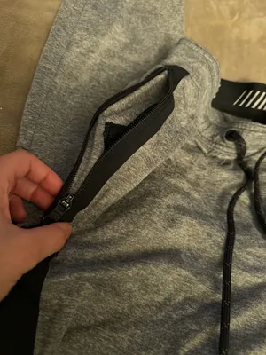Grey American Eagle joggers thumbnail 3