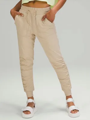 Lululemon Beyond the Studio 7/8 Joggers size 6 tan thumbnail 1