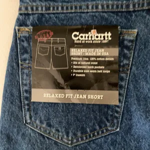 Carhartt NWT Relaxed Fit Denim Jean Shorts Size 31 Made in USA Workwear thumbnail 7