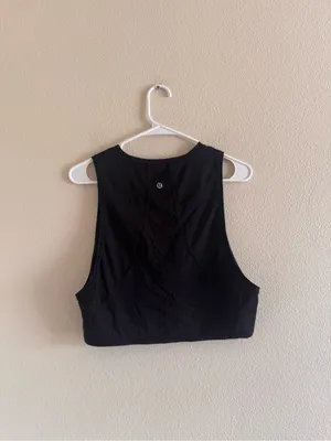 Lululemon Black Sleeveless Crop Tank Top thumbnail 2