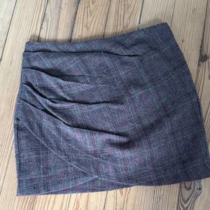 Mango Chic Plaid / Checkered Gathered Wool Blend Mini Skirt in Brown and Red thumbnail 1