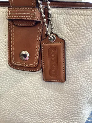 Coach Soho White Leather Satchel With Saddle Brown Trim thumbnail 3