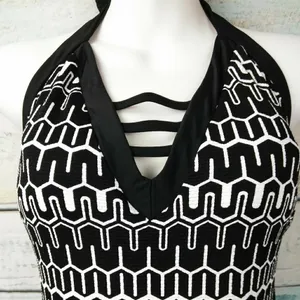 MERONA Strappy‎ Pique Halter Medium One Piece Bikin thumbnail 3