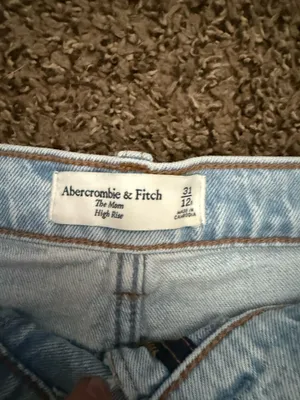 NWOT Abercrombie & Fitch Jeans thumbnail 3