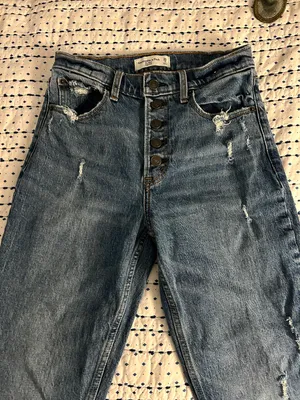 Jeans thumbnail 1
