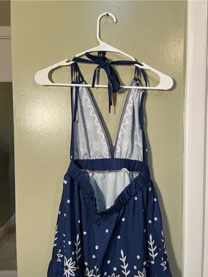 Women’s Sz Medium Floral Print Plunging Mini Dress Blue White Floral Halter Neck thumbnail 10