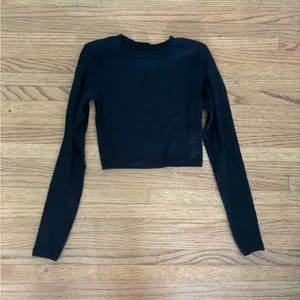 Zara Black Long Sleeve thumbnail 1