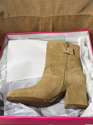 Vince Camuto Womens Pailey Beige Suede Zipper Ankle‎ Boots Shoes NWT thumbnail 5