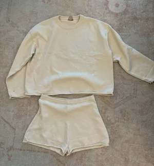 H&M Sweater Set thumbnail 1