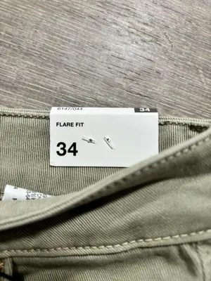 Zara Flare Jeans thumbnail 2