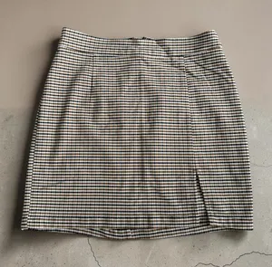 GARAGE Brown Plaid Zip Mini Skirt Size Medium thumbnail 1