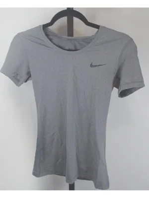 Nike Pro Dri-Fit Shirt Womens Small Gray Fitted Athletic Crew Neck Tee thumbnail 1