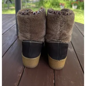 Vintage Snowland Faux Fur Suede Boots Sherpa Lined Lace Up Retro Winter Size 7 thumbnail 3